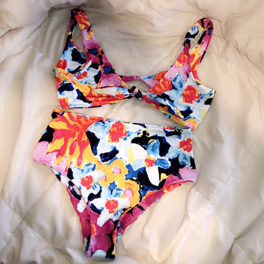 Floral swim suit top